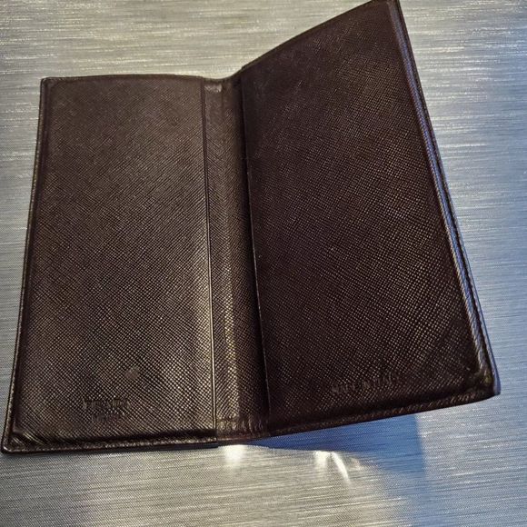 Prada Large Brown Wallet - Picture 3 of 4